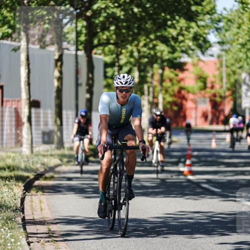 09.08.2026 - GEWOBA Citytriathlon Bremen Michael Burmester http://msf.ph/oto/9947825 09.08.2026 12:26:02 Radfahren 543, 614, 635, 643, 700, 738, 797, 853, 913, 927, 941, 942, 957, 989 meine-sportfotos.de