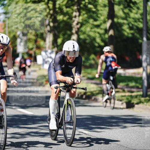 09.08.2026 - GEWOBA Citytriathlon Bremen Michael Burmester http://msf.ph/oto/9947836 09.08.2026 12:26:09 Radfahren 543, 635, 643, 700, 740, 927, 941, 957, 989, 997 meine-sportfotos.de