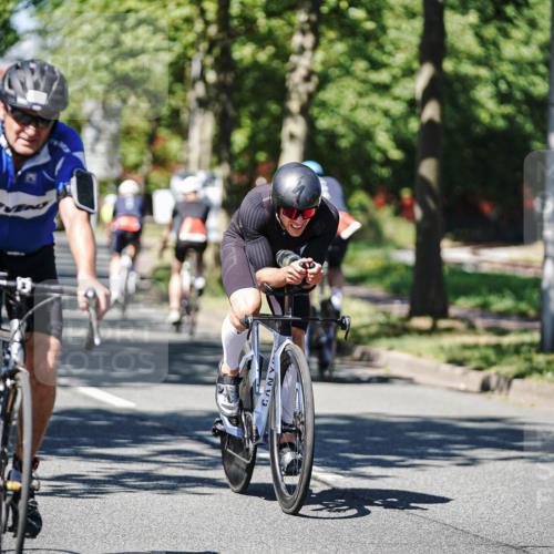 09.08.2026 - GEWOBA Citytriathlon Bremen Michael Burmester http://msf.ph/oto/9947851 09.08.2026 12:26:20 Radfahren 621, 674, 740, 766, 842, 908, 957, 985, 997, 1127 meine-sportfotos.de