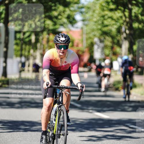 09.08.2026 - GEWOBA Citytriathlon Bremen Michael Burmester http://msf.ph/oto/9947853 09.08.2026 12:26:20 Radfahren 621, 674, 740, 766, 842, 908, 957, 985, 997, 1127 meine-sportfotos.de