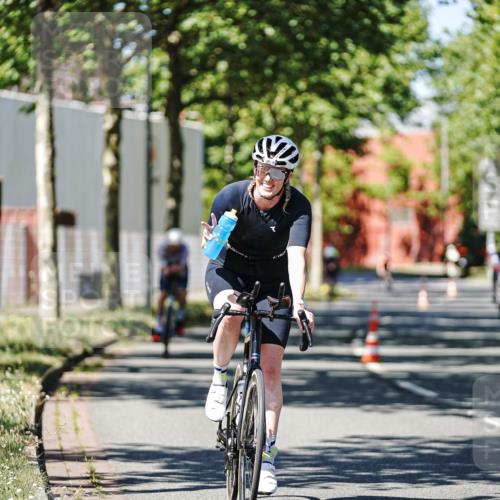 09.08.2026 - GEWOBA Citytriathlon Bremen Michael Burmester http://msf.ph/oto/9947861 09.08.2026 12:26:29 Radfahren 621, 674, 766, 767, 842, 908, 985, 1127, 1131 meine-sportfotos.de
