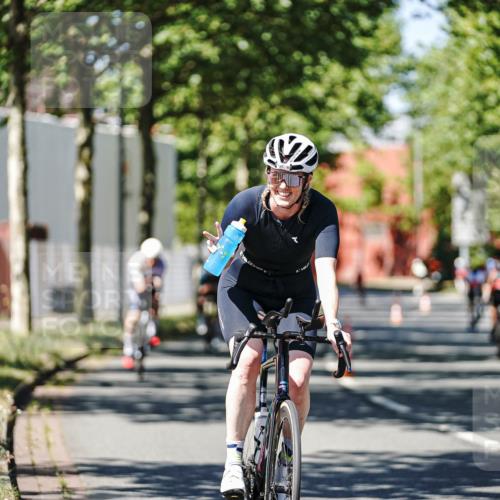 09.08.2026 - GEWOBA Citytriathlon Bremen Michael Burmester http://msf.ph/oto/9947863 09.08.2026 12:26:29 Radfahren 621, 674, 766, 767, 842, 908, 985, 1127, 1131 meine-sportfotos.de