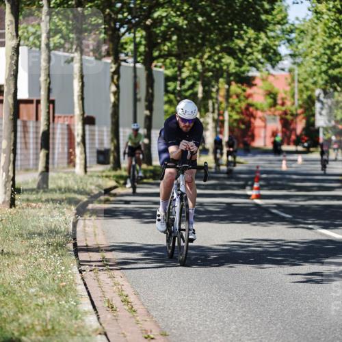 09.08.2026 - GEWOBA Citytriathlon Bremen Michael Burmester http://msf.ph/oto/9947901 09.08.2026 12:26:59 Radfahren 607, 633, 654, 813, 822, 856, 958, 1001, 1103 meine-sportfotos.de