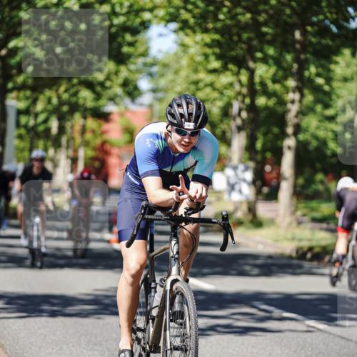 09.08.2026 - GEWOBA Citytriathlon Bremen Michael Burmester http://msf.ph/oto/9947923 09.08.2026 12:27:27 Radfahren 587, 597, 630, 669, 712, 714, 732, 881, 904 meine-sportfotos.de
