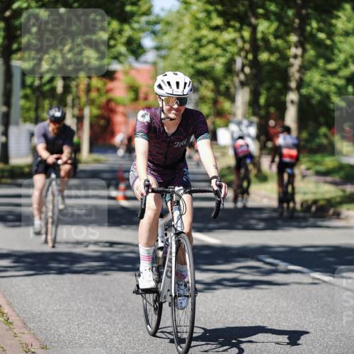 09.08.2026 - GEWOBA Citytriathlon Bremen Michael Burmester http://msf.ph/oto/9947940 09.08.2026 12:27:35 Radfahren 587, 597, 630, 669, 712, 714, 729, 732, 801, 854, 881, 904 meine-sportfotos.de
