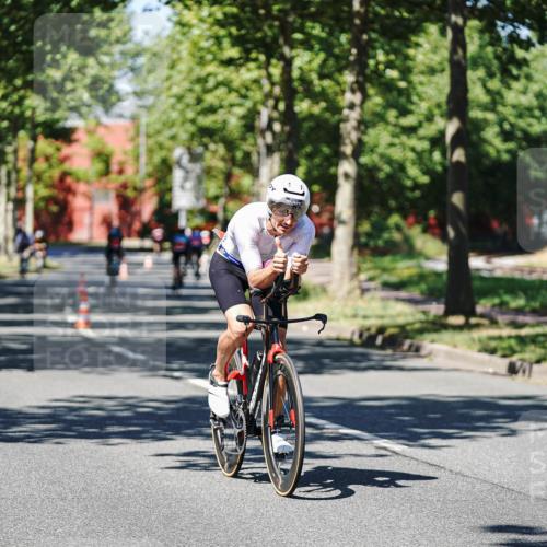 09.08.2026 - GEWOBA Citytriathlon Bremen Michael Burmester http://msf.ph/oto/9947949 09.08.2026 12:27:44 Radfahren 669, 684, 714, 729, 801, 828, 831, 854, 904, 1157 meine-sportfotos.de