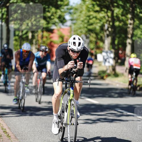 09.08.2026 - GEWOBA Citytriathlon Bremen Michael Burmester http://msf.ph/oto/9947995 09.08.2026 12:28:20 Radfahren 549, 631, 661, 666, 676, 690, 862, 951, 1002, 1148 meine-sportfotos.de