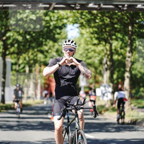09.08.2026 - GEWOBA Citytriathlon Bremen Michael Burmester http://msf.ph/oto/9948012 09.08.2026 12:28:41 Radfahren 610, 619, 652, 658, 698, 719, 795 meine-sportfotos.de