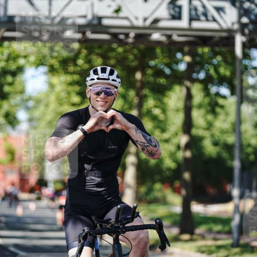 09.08.2026 - GEWOBA Citytriathlon Bremen Michael Burmester http://msf.ph/oto/9948015 09.08.2026 12:28:42 Radfahren 610, 619, 652, 658, 698, 703, 719, 795 meine-sportfotos.de