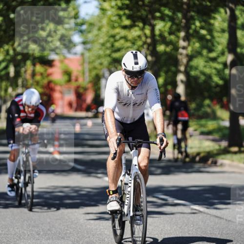 09.08.2026 - GEWOBA Citytriathlon Bremen Michael Burmester http://msf.ph/oto/9948027 09.08.2026 12:28:52 Radfahren 556, 619, 652, 658, 691, 703, 764, 795, 843, 878, 969 meine-sportfotos.de