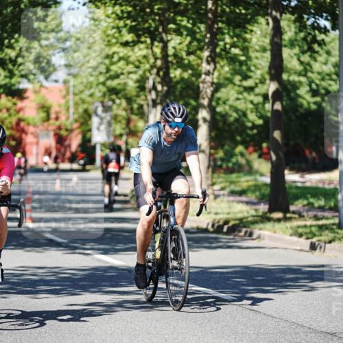 09.08.2026 - GEWOBA Citytriathlon Bremen Michael Burmester http://msf.ph/oto/9948030 09.08.2026 12:28:53 Radfahren 556, 619, 658, 688, 691, 703, 764, 795, 843, 878, 969 meine-sportfotos.de