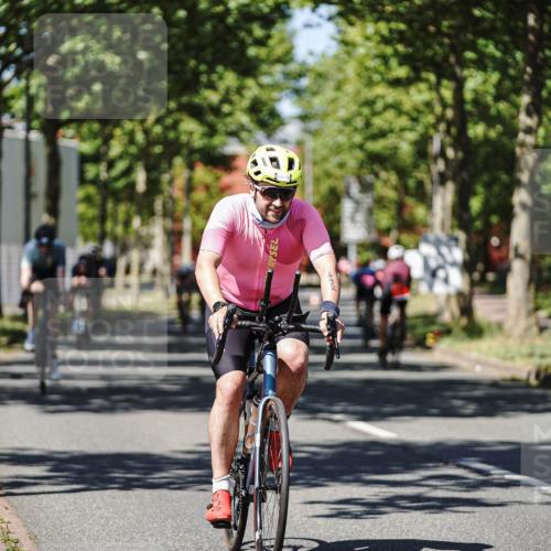 09.08.2026 - GEWOBA Citytriathlon Bremen Michael Burmester http://msf.ph/oto/9948039 09.08.2026 12:29:02 Radfahren 112, 540, 556, 563, 688, 691, 692, 703, 764, 843, 878, 969, 1007, 1141 meine-sportfotos.de