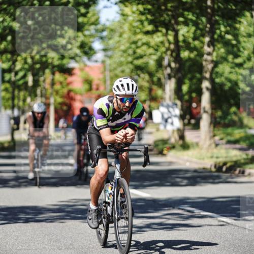 09.08.2026 - GEWOBA Citytriathlon Bremen Michael Burmester http://msf.ph/oto/9948054 09.08.2026 12:29:14 Radfahren 112, 540, 551, 563, 632, 692, 723, 771, 791, 835, 1007, 1141 meine-sportfotos.de