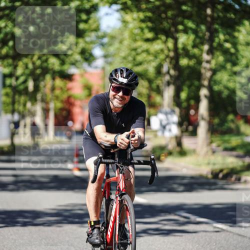 09.08.2026 - GEWOBA Citytriathlon Bremen Michael Burmester http://msf.ph/oto/9948065 09.08.2026 12:29:23 Radfahren 551, 575, 632, 723, 724, 771, 791, 811, 835, 905 meine-sportfotos.de
