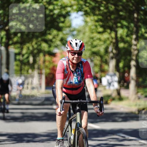 09.08.2026 - GEWOBA Citytriathlon Bremen Michael Burmester http://msf.ph/oto/9948077 09.08.2026 12:29:37 Radfahren 575, 642, 697, 724, 811, 825, 905, 999, 1011 meine-sportfotos.de