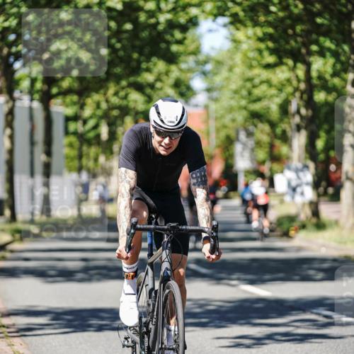 09.08.2026 - GEWOBA Citytriathlon Bremen Michael Burmester http://msf.ph/oto/9948091 09.08.2026 12:29:51 Radfahren 616, 618, 641, 642, 963, 964, 1011 meine-sportfotos.de