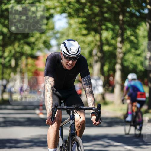09.08.2026 - GEWOBA Citytriathlon Bremen Michael Burmester http://msf.ph/oto/9948093 09.08.2026 12:29:51 Radfahren 616, 618, 641, 642, 963, 964, 1011 meine-sportfotos.de