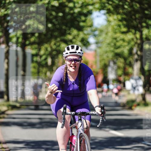09.08.2026 - GEWOBA Citytriathlon Bremen Michael Burmester http://msf.ph/oto/9948098 09.08.2026 12:29:59 Radfahren 593, 616, 618, 641, 963, 964, 967, 1128 meine-sportfotos.de
