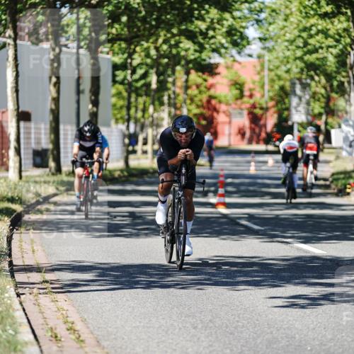 09.08.2026 - GEWOBA Citytriathlon Bremen Michael Burmester http://msf.ph/oto/9948121 09.08.2026 12:30:27 Radfahren 544, 591, 605, 677, 683, 746, 747, 959, 993, 1116, 1117, 1149 meine-sportfotos.de