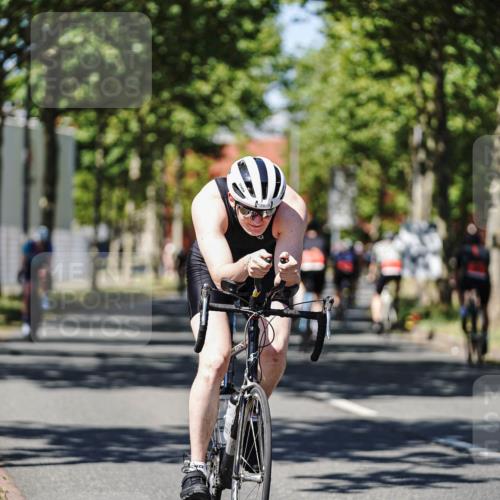 09.08.2026 - GEWOBA Citytriathlon Bremen Michael Burmester http://msf.ph/oto/9948130 09.08.2026 12:30:33 Radfahren 544, 605, 683, 746, 794, 959, 993, 1019, 1116, 1117, 1149 meine-sportfotos.de