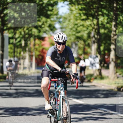 09.08.2026 - GEWOBA Citytriathlon Bremen Michael Burmester http://msf.ph/oto/9948144 09.08.2026 12:30:47 Radfahren 547, 662, 794, 946, 1019 meine-sportfotos.de