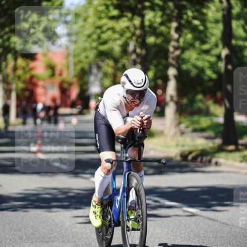 09.08.2026 - GEWOBA Citytriathlon Bremen Michael Burmester http://msf.ph/oto/9948158 09.08.2026 12:31:04 Radfahren 547, 580, 721, 824, 852, 882, 947 meine-sportfotos.de