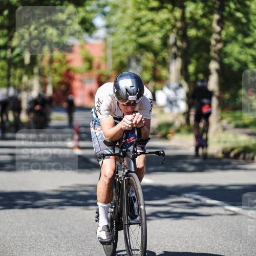 09.08.2026 - GEWOBA Citytriathlon Bremen Michael Burmester http://msf.ph/oto/9948165 09.08.2026 12:31:08 Radfahren 580, 645, 646, 685, 710, 721, 775, 824, 852, 882, 947 meine-sportfotos.de