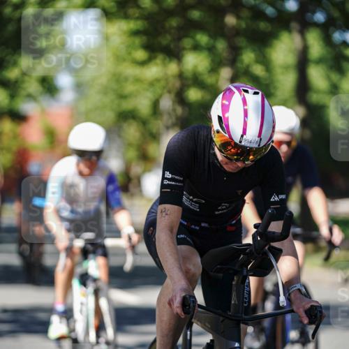 09.08.2026 - GEWOBA Citytriathlon Bremen Michael Burmester http://msf.ph/oto/9948170 09.08.2026 12:31:12 Radfahren 580, 589, 592, 645, 646, 685, 710, 721, 775, 793, 824, 852, 882, 909, 947, 1101 meine-sportfotos.de
