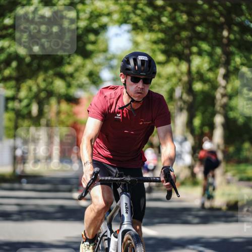 09.08.2026 - GEWOBA Citytriathlon Bremen Michael Burmester http://msf.ph/oto/9948189 09.08.2026 12:31:24 Radfahren 561, 589, 592, 645, 646, 685, 686, 710, 775, 793, 909, 1101, 1150 meine-sportfotos.de