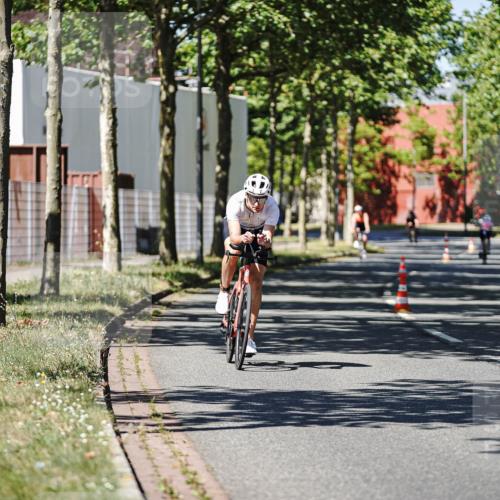 09.08.2026 - GEWOBA Citytriathlon Bremen Michael Burmester http://msf.ph/oto/9948190 09.08.2026 12:31:28 Radfahren 561, 589, 592, 606, 646, 686, 793, 909, 1101, 1150 meine-sportfotos.de