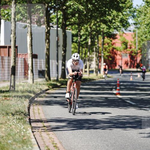 09.08.2026 - GEWOBA Citytriathlon Bremen Michael Burmester http://msf.ph/oto/9948191 09.08.2026 12:31:28 Radfahren 561, 589, 592, 606, 646, 686, 793, 909, 1101, 1150 meine-sportfotos.de