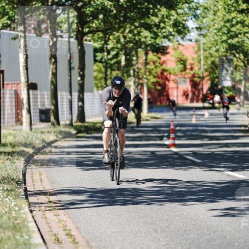 09.08.2026 - GEWOBA Citytriathlon Bremen Michael Burmester http://msf.ph/oto/9948202 09.08.2026 12:31:47 Radfahren 606, 613, 647, 735, 799 meine-sportfotos.de