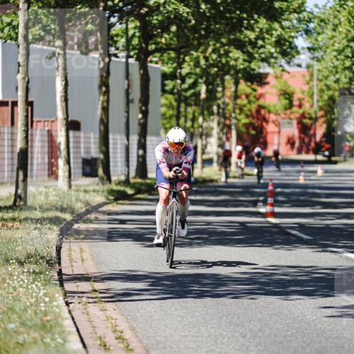 09.08.2026 - GEWOBA Citytriathlon Bremen Michael Burmester http://msf.ph/oto/9948213 09.08.2026 12:32:03 Radfahren 579, 650, 799, 883, 884, 955, 990 meine-sportfotos.de