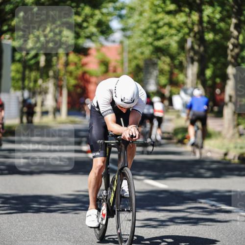 09.08.2026 - GEWOBA Citytriathlon Bremen Michael Burmester http://msf.ph/oto/9948219 09.08.2026 12:32:08 Radfahren 579, 650, 867, 883, 884, 920, 924, 955, 990 meine-sportfotos.de
