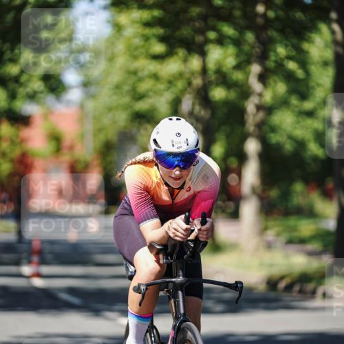 09.08.2026 - GEWOBA Citytriathlon Bremen Michael Burmester http://msf.ph/oto/9948225 09.08.2026 12:32:13 Radfahren 579, 650, 867, 884, 920, 924, 955, 990 meine-sportfotos.de
