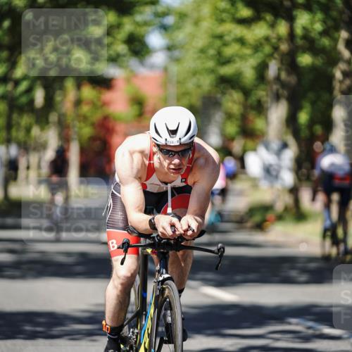 09.08.2026 - GEWOBA Citytriathlon Bremen Michael Burmester http://msf.ph/oto/9948229 09.08.2026 12:32:17 Radfahren 579, 650, 765, 867, 884, 920, 924, 955, 990, 1006 meine-sportfotos.de