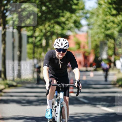 09.08.2026 - GEWOBA Citytriathlon Bremen Michael Burmester http://msf.ph/oto/9948234 09.08.2026 12:32:21 Radfahren 579, 650, 680, 765, 867, 920, 924, 990, 1006 meine-sportfotos.de