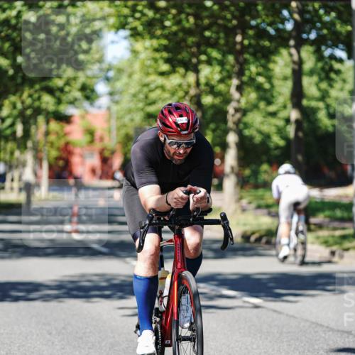 09.08.2026 - GEWOBA Citytriathlon Bremen Michael Burmester http://msf.ph/oto/9948240 09.08.2026 12:32:29 Radfahren 590, 594, 680, 765, 874, 1006 meine-sportfotos.de