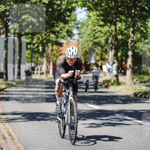 09.08.2026 - GEWOBA Citytriathlon Bremen Michael Burmester http://msf.ph/oto/9948243 09.08.2026 12:32:31 Radfahren 590, 594, 680, 765, 874, 1006, 1008 meine-sportfotos.de