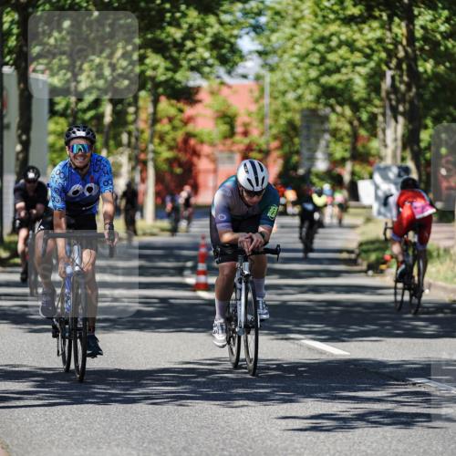 09.08.2026 - GEWOBA Citytriathlon Bremen Michael Burmester http://msf.ph/oto/9948285 09.08.2026 12:33:33 Radfahren 583, 615, 679, 717, 730, 769, 784, 880, 1006, 1133 meine-sportfotos.de