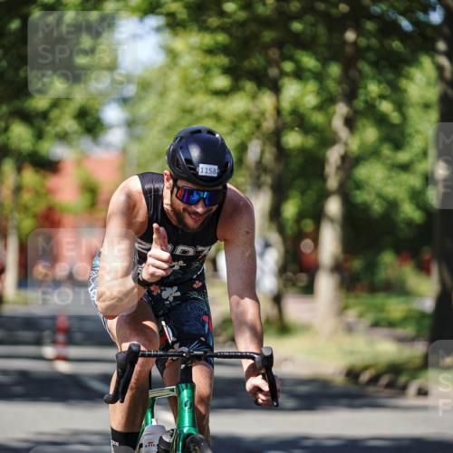 09.08.2026 - GEWOBA Citytriathlon Bremen Michael Burmester http://msf.ph/oto/9948305 09.08.2026 12:33:54 Radfahren 648, 750, 914, 932, 1158 meine-sportfotos.de