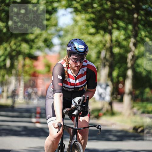 09.08.2026 - GEWOBA Citytriathlon Bremen Michael Burmester http://msf.ph/oto/9948309 09.08.2026 12:33:57 Radfahren 655, 750, 877, 914, 932, 1158 meine-sportfotos.de