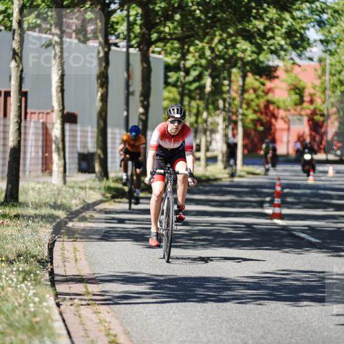09.08.2026 - GEWOBA Citytriathlon Bremen Michael Burmester http://msf.ph/oto/9948311 09.08.2026 12:34:00 Radfahren 545, 655, 877, 914, 932, 1158 meine-sportfotos.de