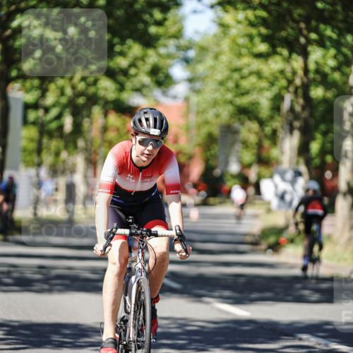 09.08.2026 - GEWOBA Citytriathlon Bremen Michael Burmester http://msf.ph/oto/9948312 09.08.2026 12:34:01 Radfahren 545, 655, 877, 914, 932, 1015, 1158 meine-sportfotos.de