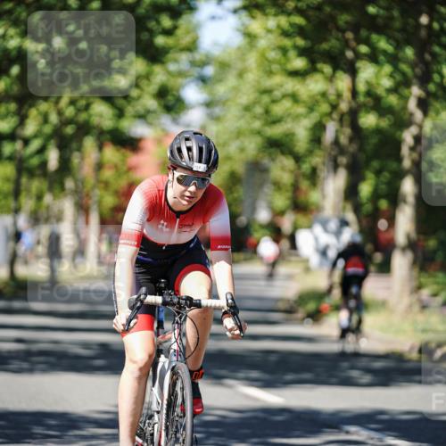 09.08.2026 - GEWOBA Citytriathlon Bremen Michael Burmester http://msf.ph/oto/9948313 09.08.2026 12:34:01 Radfahren 545, 655, 877, 914, 932, 1015, 1158 meine-sportfotos.de