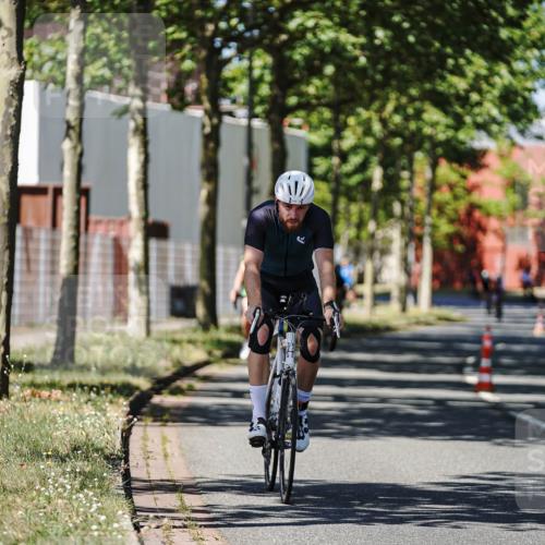 09.08.2026 - GEWOBA Citytriathlon Bremen Michael Burmester http://msf.ph/oto/9948319 09.08.2026 12:34:07 Radfahren 545, 655, 877, 914, 932, 1015, 1143, 1158 meine-sportfotos.de