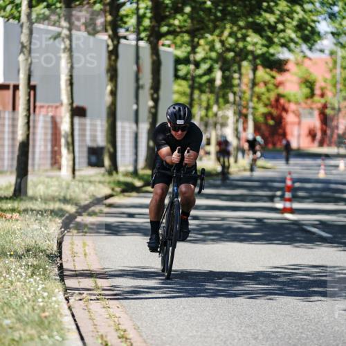 09.08.2026 - GEWOBA Citytriathlon Bremen Michael Burmester http://msf.ph/oto/9948326 09.08.2026 12:34:11 Radfahren 545, 611, 655, 877, 914, 1013, 1015, 1143 meine-sportfotos.de