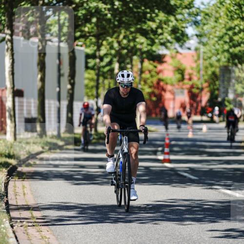 09.08.2026 - GEWOBA Citytriathlon Bremen Michael Burmester http://msf.ph/oto/9948334 09.08.2026 12:34:17 Radfahren 545, 611, 1013, 1015, 1143, 1160 meine-sportfotos.de
