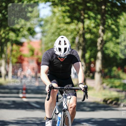 09.08.2026 - GEWOBA Citytriathlon Bremen Michael Burmester http://msf.ph/oto/9948336 09.08.2026 12:34:18 Radfahren 545, 569, 611, 733, 1013, 1015, 1143, 1160 meine-sportfotos.de