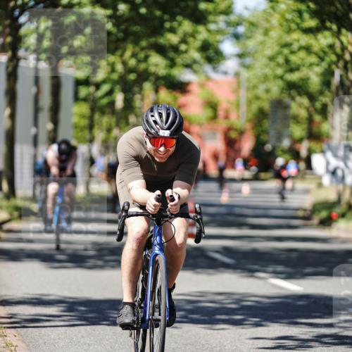 09.08.2026 - GEWOBA Citytriathlon Bremen Michael Burmester http://msf.ph/oto/9948392 09.08.2026 12:35:08 Radfahren 555, 574, 598, 624, 638, 778, 807, 846 meine-sportfotos.de